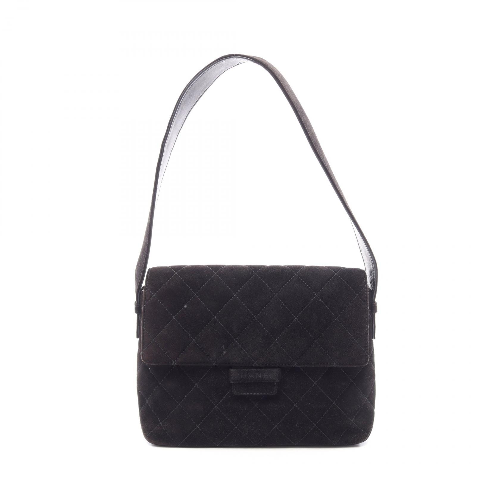 シャネル CHANEL マトラッセ ショルダーバッグ バッグ スウェード レディース ブラック系 【中古】