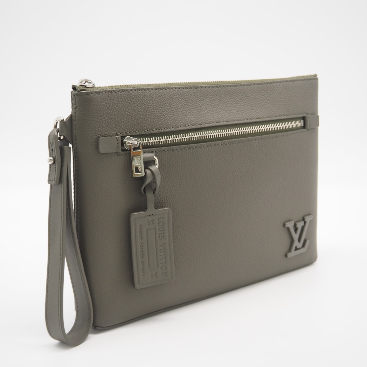 極美品 LOUIS VUITTON ルイ・ヴィトン LVアエログラム テイクオフ ポーチ カーキ M81735 クラッチバッグ カーキ カーフレザー メンズ