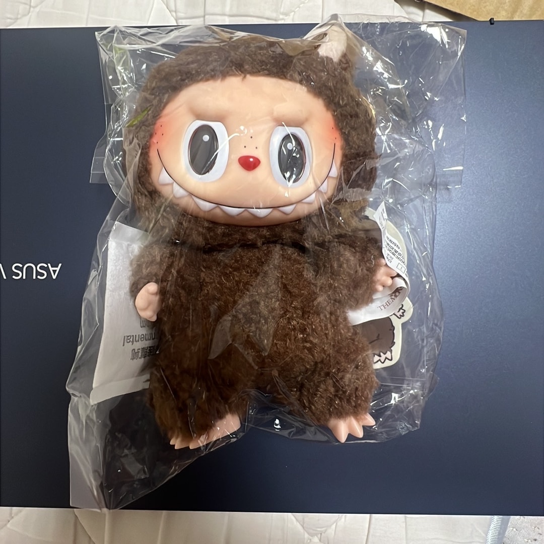 POP MART THE MONSTERS (LABUBU) Exciting Macaron Plush Series CHESTNUT COCOA (Secret)