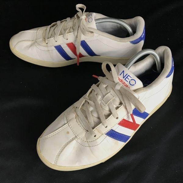 アディダス スニーカー レディース