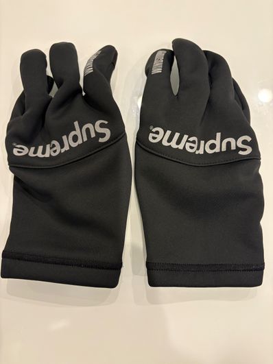 Supreme WINDSTOPPER Gloves "Black"