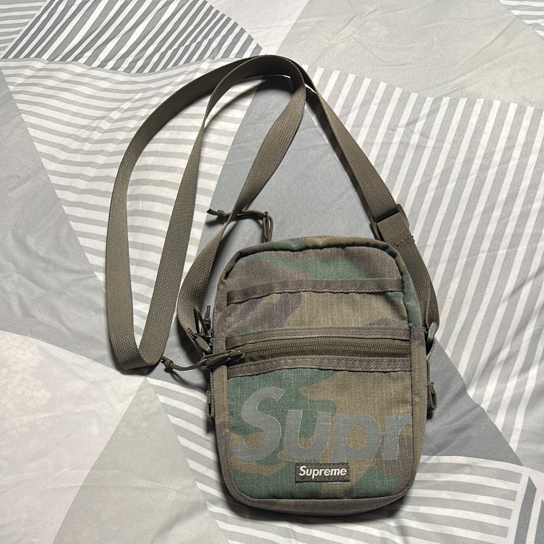 シュプリーム　ショルダーバッグ　カモ柄 楽天市場】Supreme Shoulder Bag 