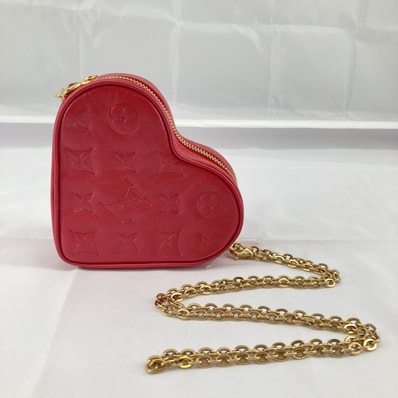 LOUIS VUITTON(ルイヴィトン) ハート・オン・チェーン モノグラム M80837 ショルダーバッグ レッド