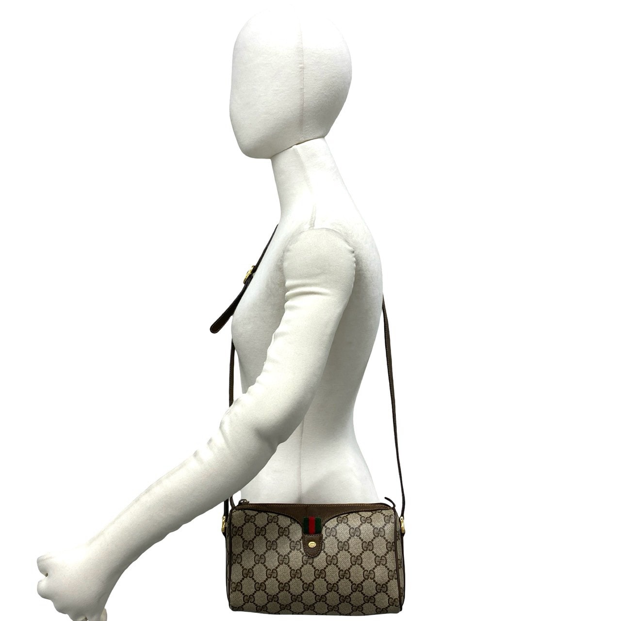 B (目立った傷や汚れなし)】GUCCI グッチ シェリーライン GG ロゴ 柄