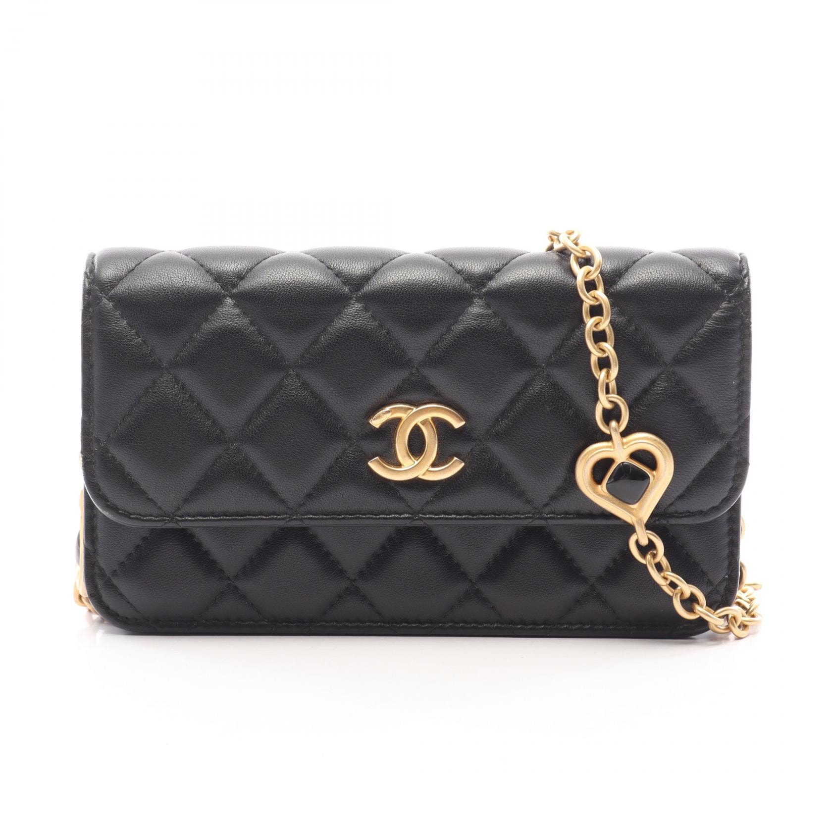 シャネル CHANEL マトラッセ ショルダーバッグ バッグ ラムスキン(羊革) レディース ブラック系 【中古】