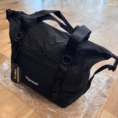 Supreme Zip Tote 25L "Black" (20FW)