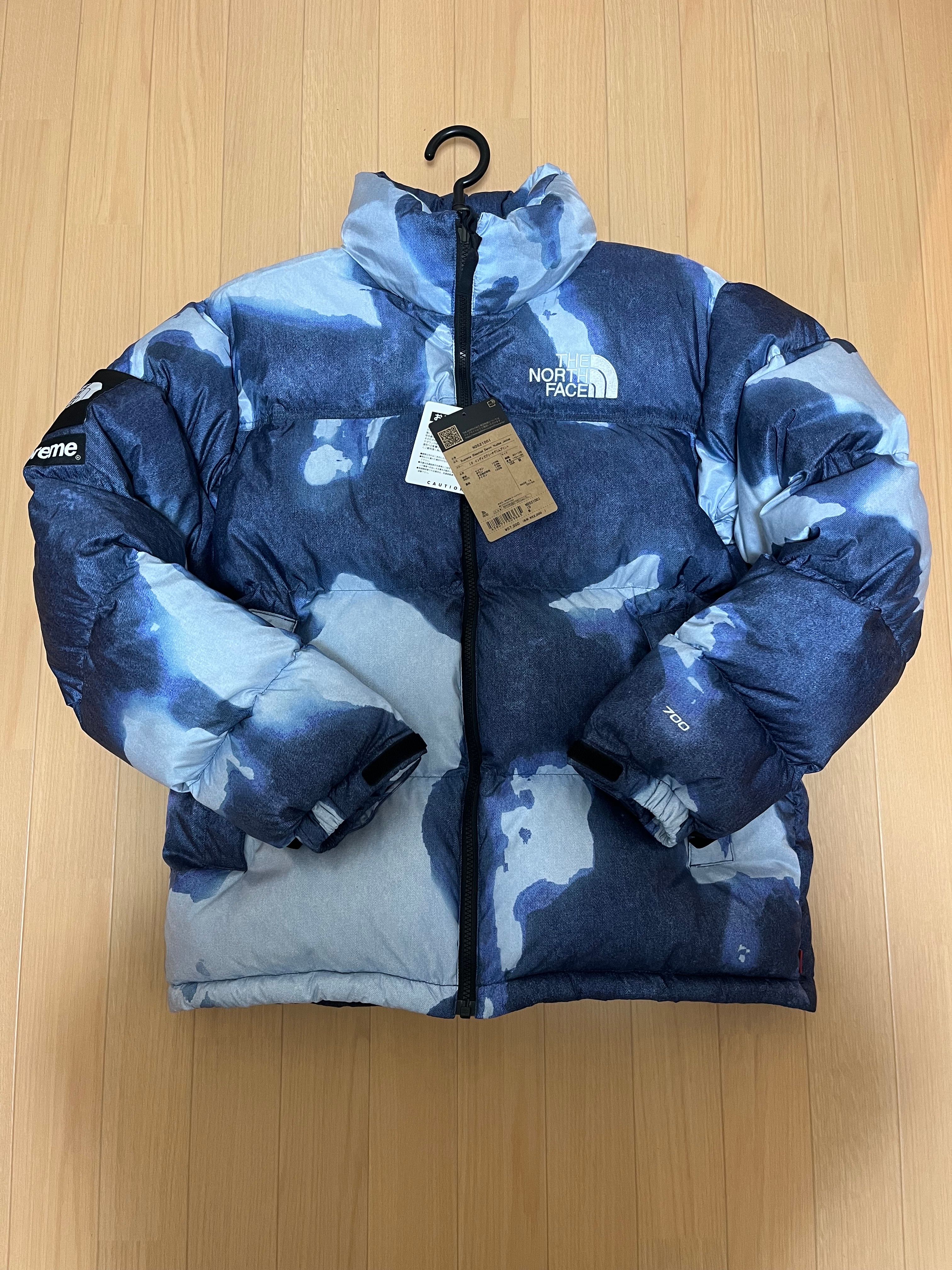 Supreme x The North Face Bleached Denim Print Nuptse Jacket "Indigo"