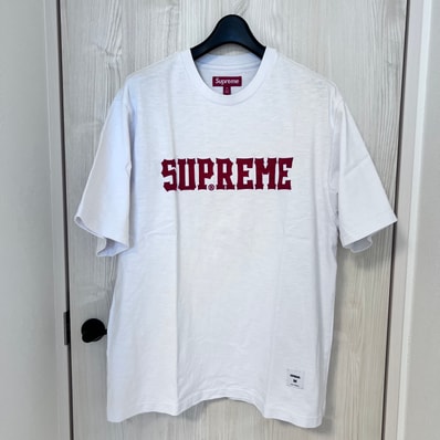 Supreme Twill Applique S/S Top "White"
