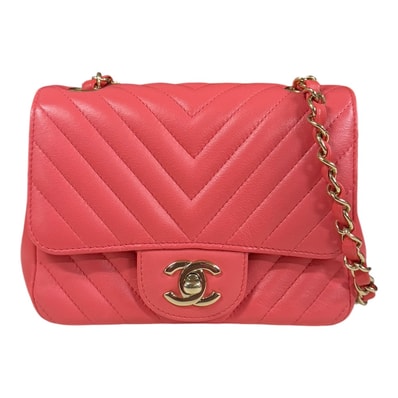 シャネル Vステッチ ショルダーバッグ レザー ピンク レディース CHANEL 中古