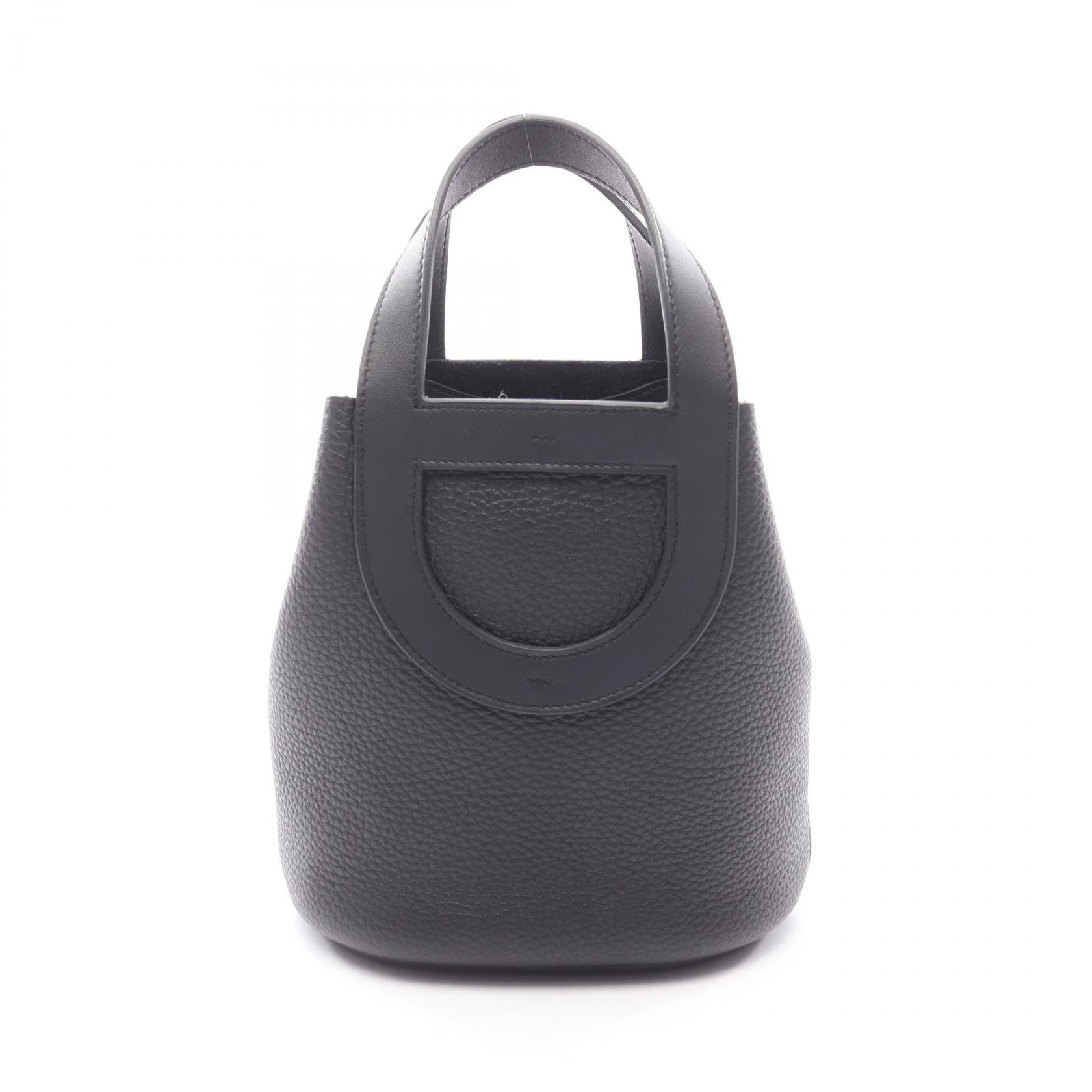 エルメス HERMES インザループ18 ハンドバッグ バッグ レザー トリヨンクレマンス トリヨンクレマンス W刻印(2024年製造) レディース ブラック系 【中古】