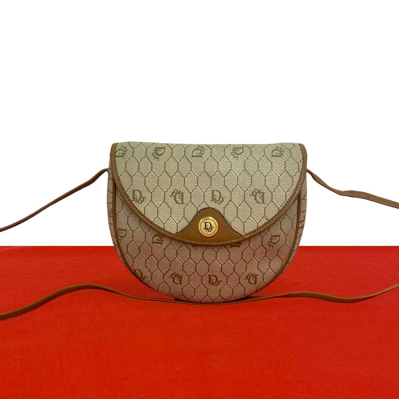 B (目立った傷や汚れなし)】Christian Dior ディオール ロゴ 金具 