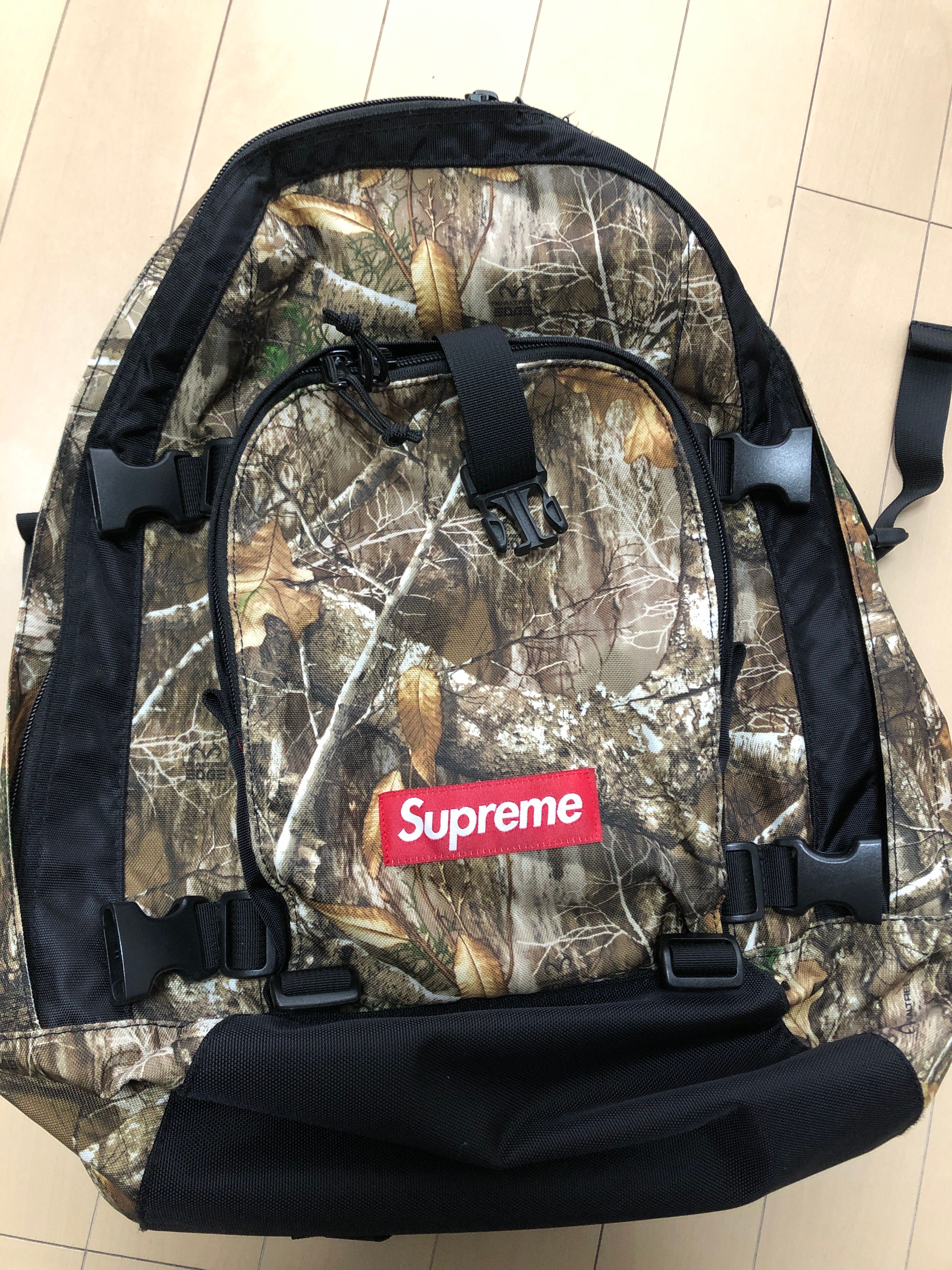 Supreme 19FW Backpack "Real Tree Camo"