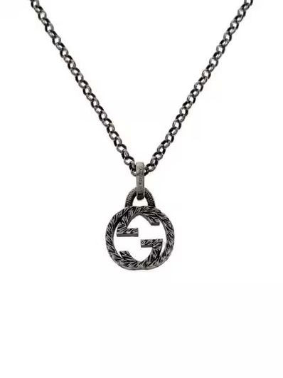 GUCCI Interlocking G Pendant Necklace