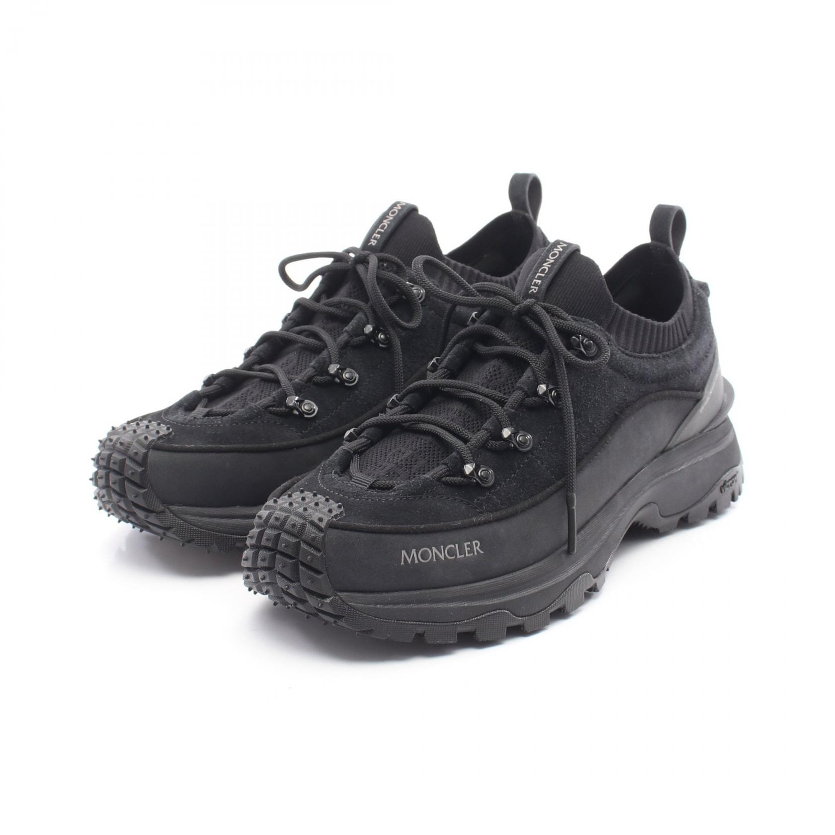 モンクレール MONCLER TRAILGRIP LITE3 スニーカー 靴 スウェード レディース ブラック系 【中古】