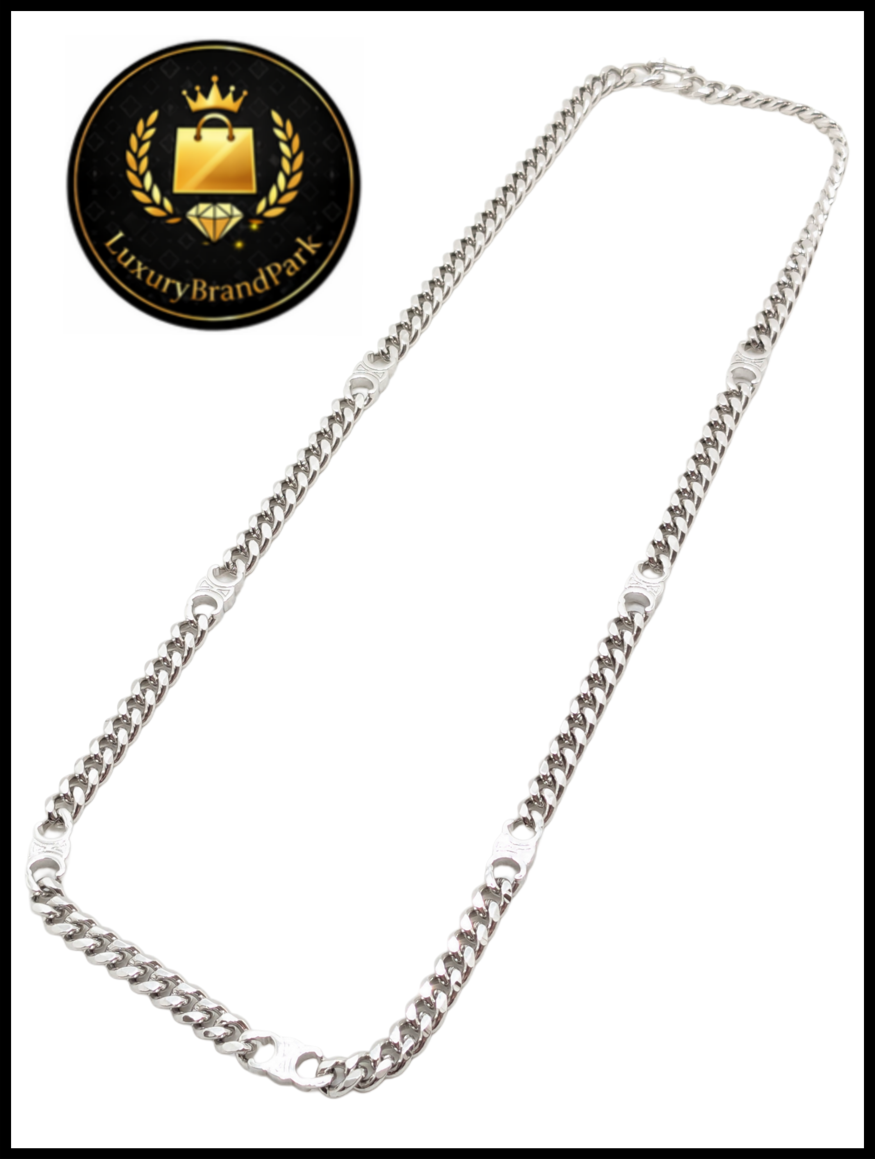 セリーヌ トリオンフ グルメット スモールチェーン ネックレス