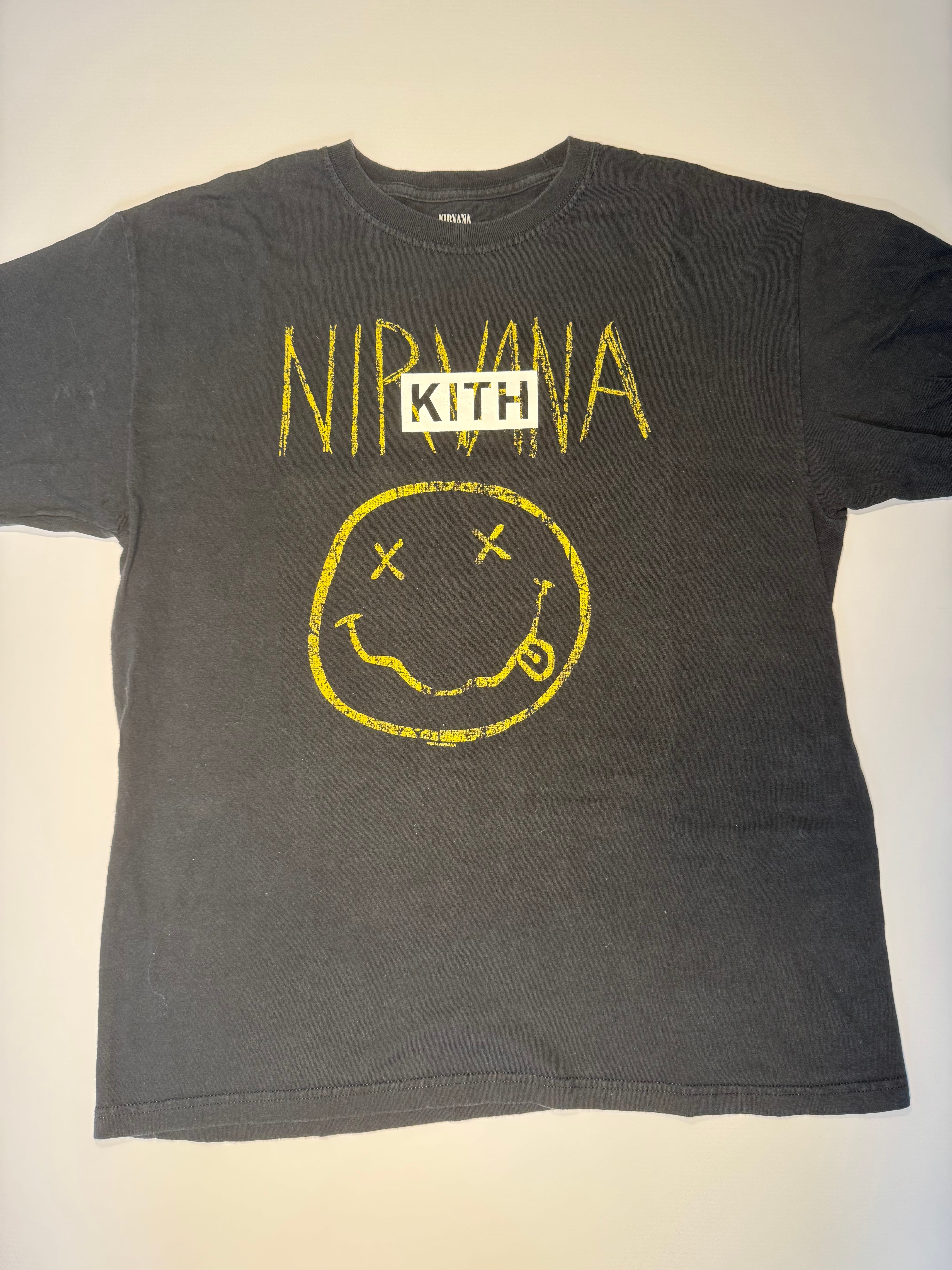 フ*ー様 KITH × NIRVANA ヴィンテージ TEE XL（一点モノ） フ*ー様 KITH × NIRVANA ヴィンテージ TEE XL（一点モノ） KITH