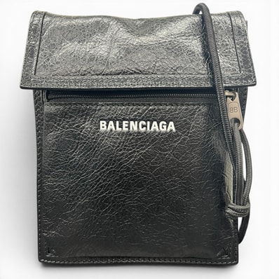 BALENCIAGA 極美品 バレンシアガ エクスプローラー ショルダーバッグ 532298 レザー ブラック ロゴ クロスボディ ポシェット サコッシュ Aランク 中古 鑑定済 バレンシアガバッグ