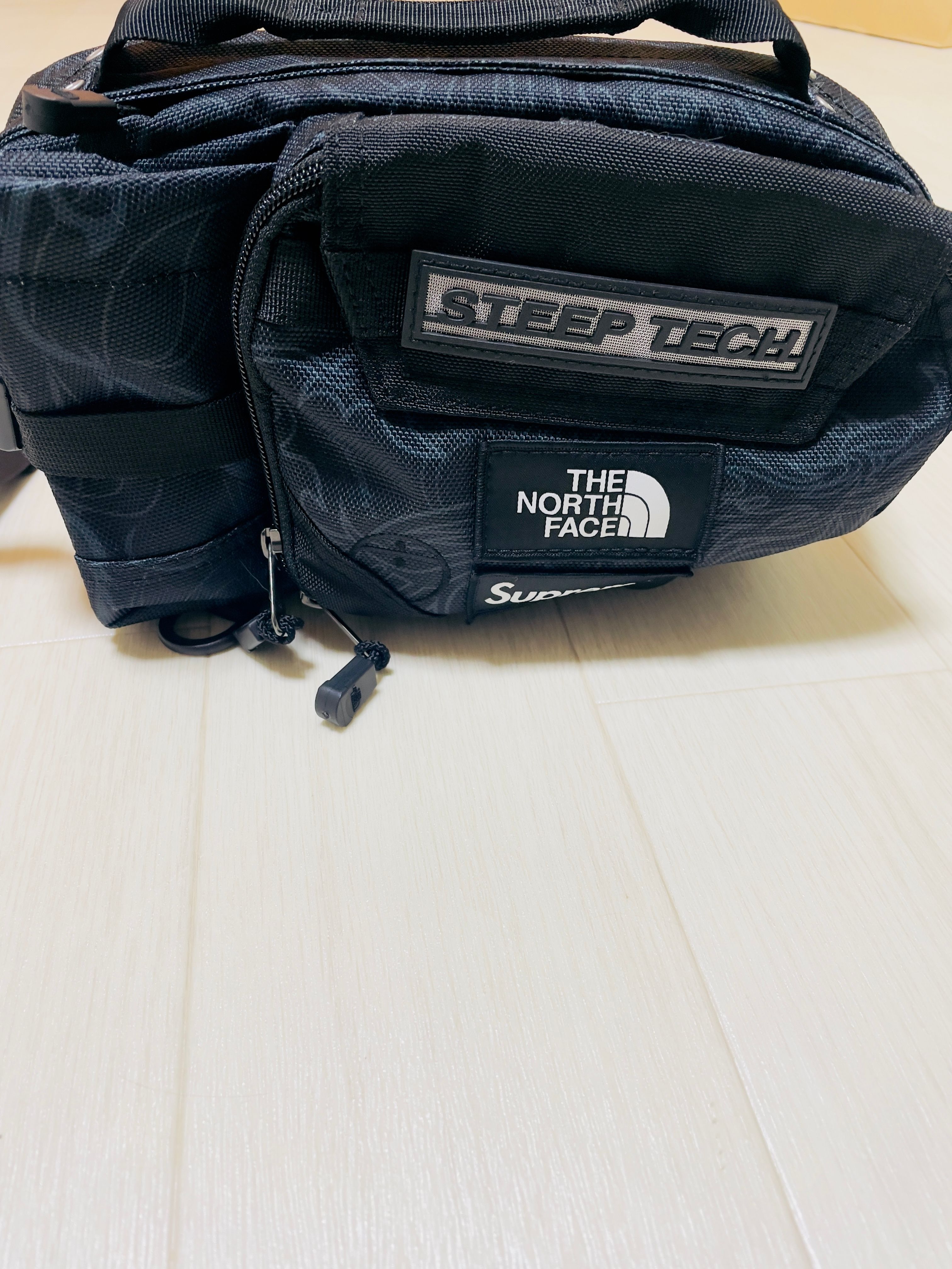 Supreme x The North Face Steep Tech Waist Bag "Black Dragon" NM82291I / NF0A82YW