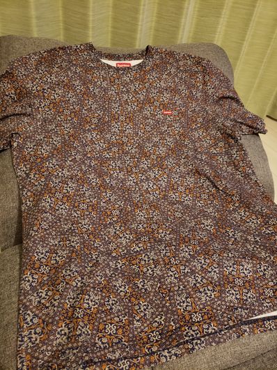 Supreme Small Box Tee "Navy Floral Cards"(21FW)