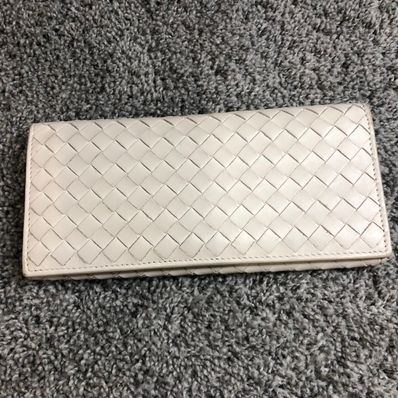 ボッテガヴェネタ イントレチャート 長財布 120697 グレージュ 財布