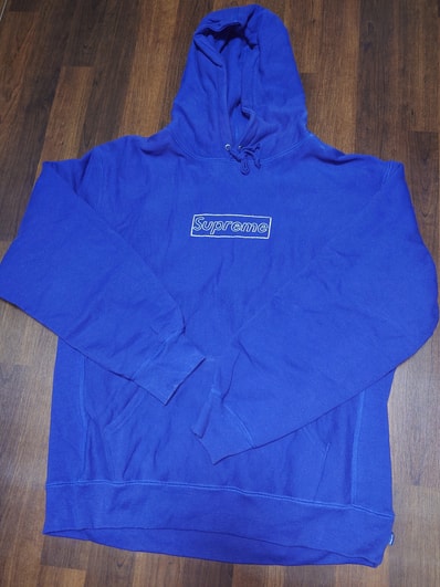 Supreme KAWS Chalk Logo Hooded Sweatshirt "Washed Navy"(2021)