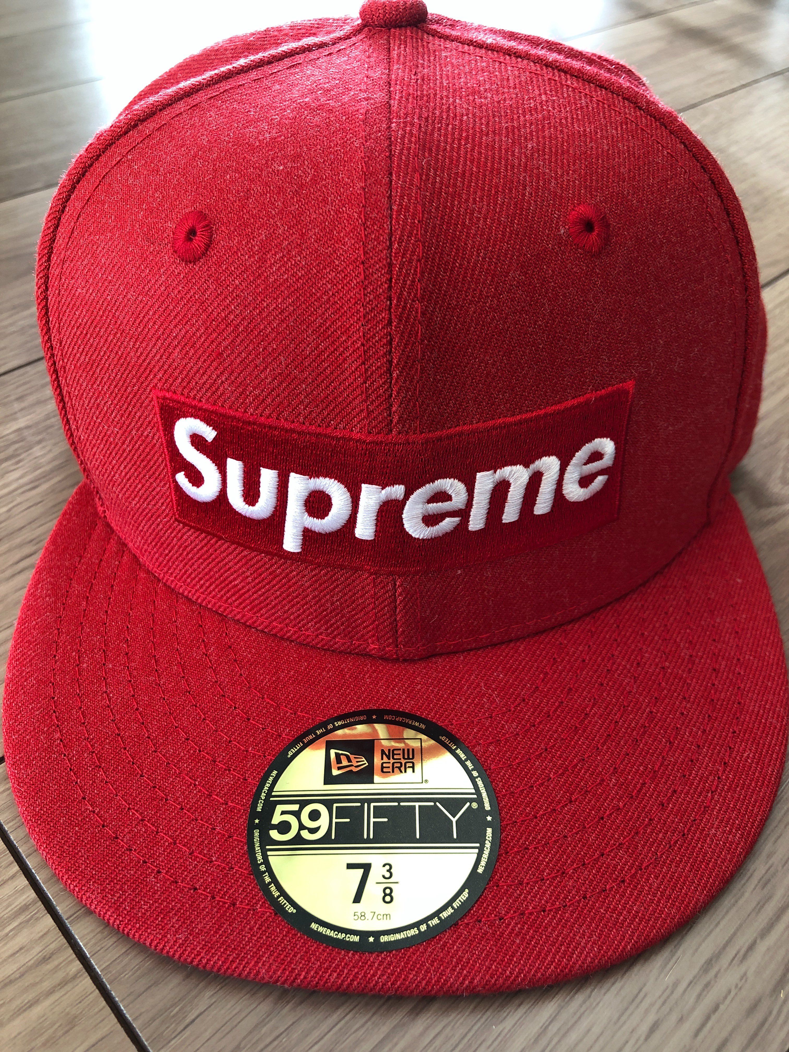 Supreme World Famous Box Logo New Era® "Red"