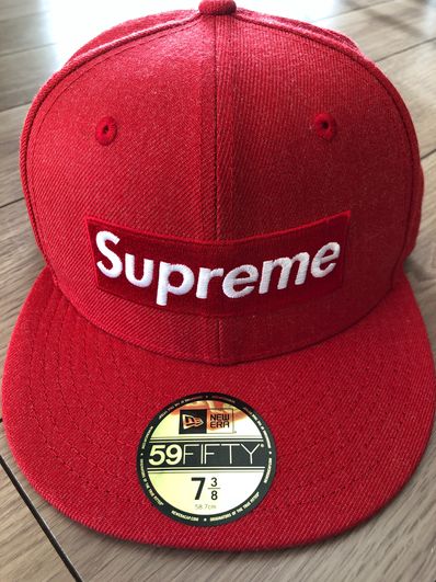 Supreme World Famous Box Logo New Era® "Red"
