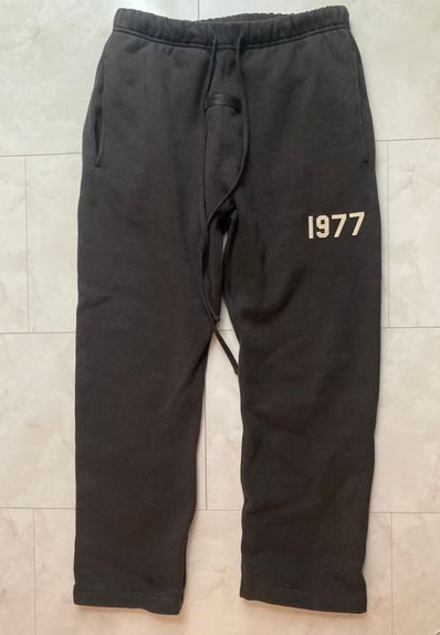 FEAR OF GOD ESSENTIALS RELAXED SWEATPANTS MENS "Iron"
