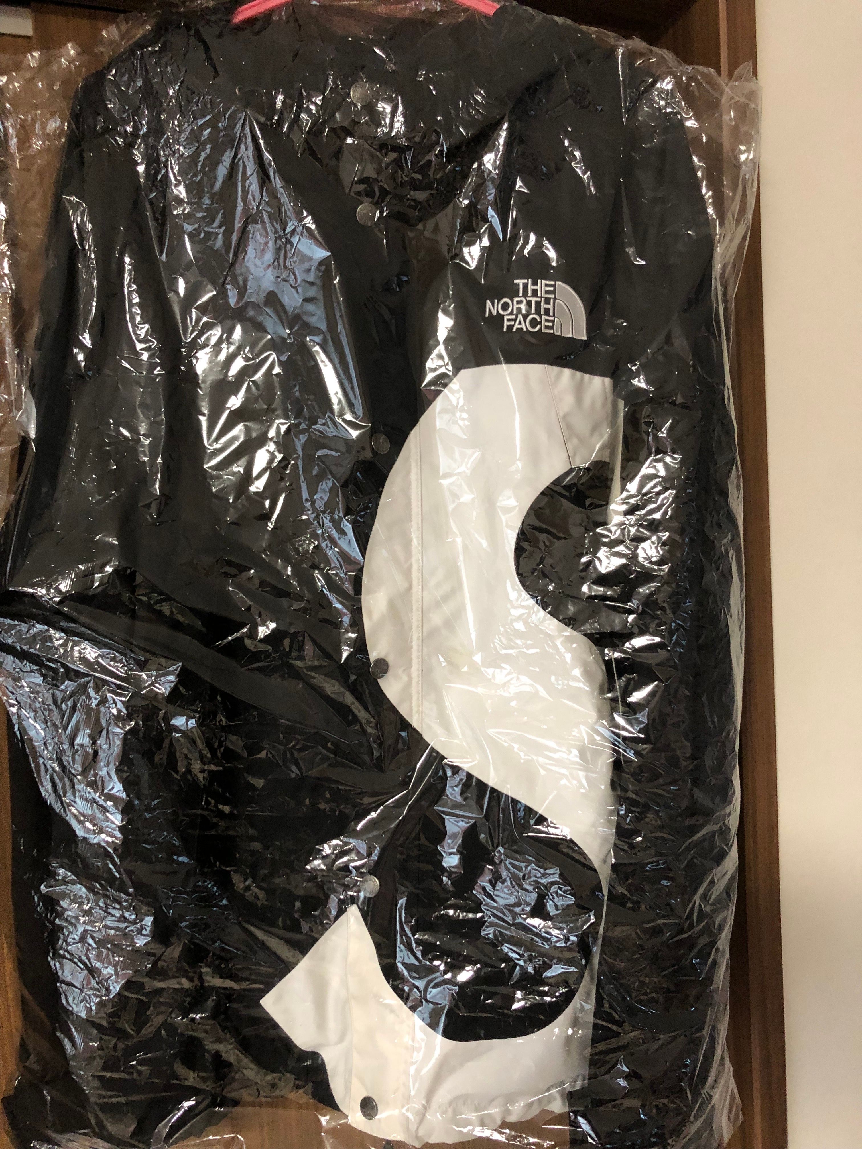 Supreme x The North Face S Logo Mountain Jacket "Black"