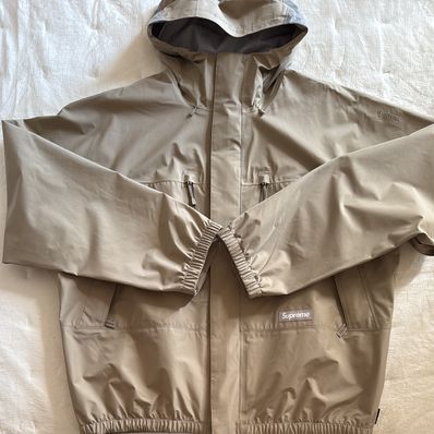 Supreme GORE-TEX Taped Seam Shell Jacket "Tan"