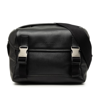 プラダ メッセンジャーバッグ 斜め掛け ショルダー ブラック レザー レディース PRADA 【中古】
