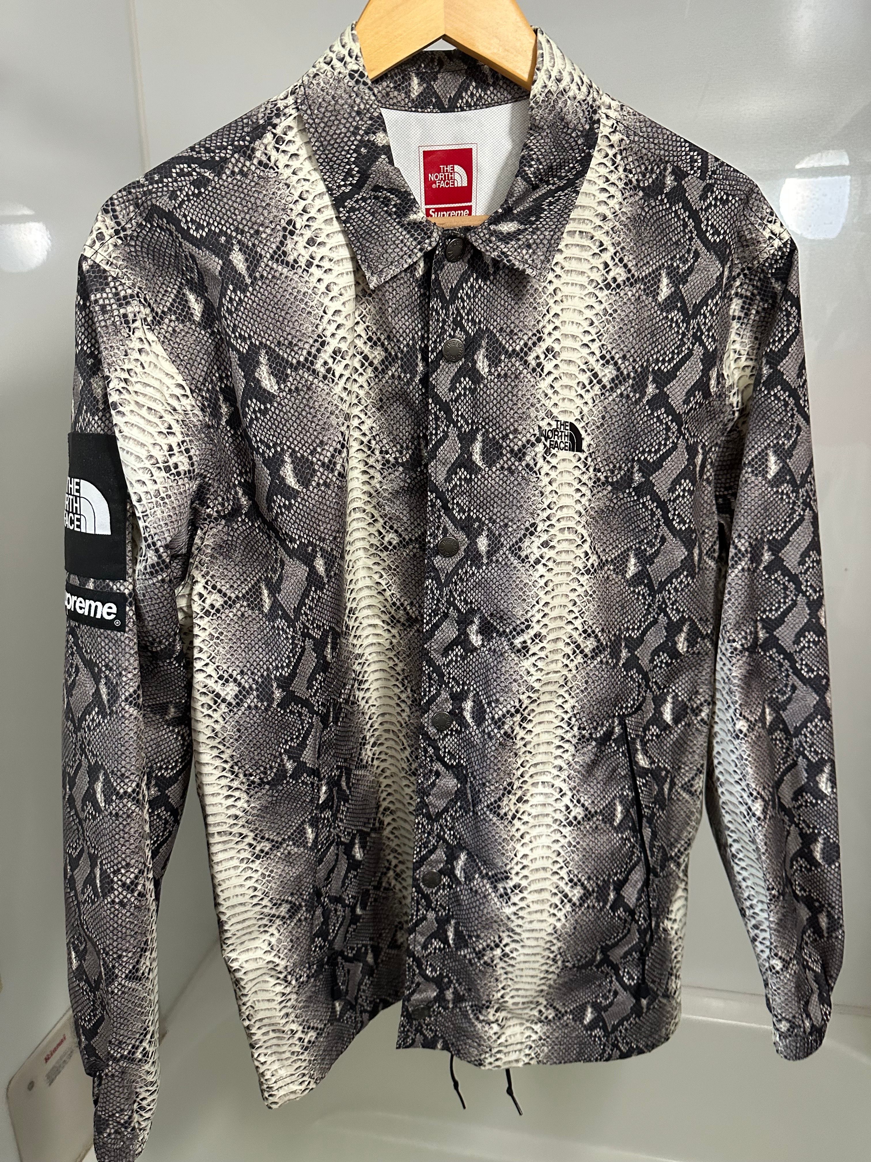 Supreme x The North Face Taped Seam Coaches Jacket "Black"