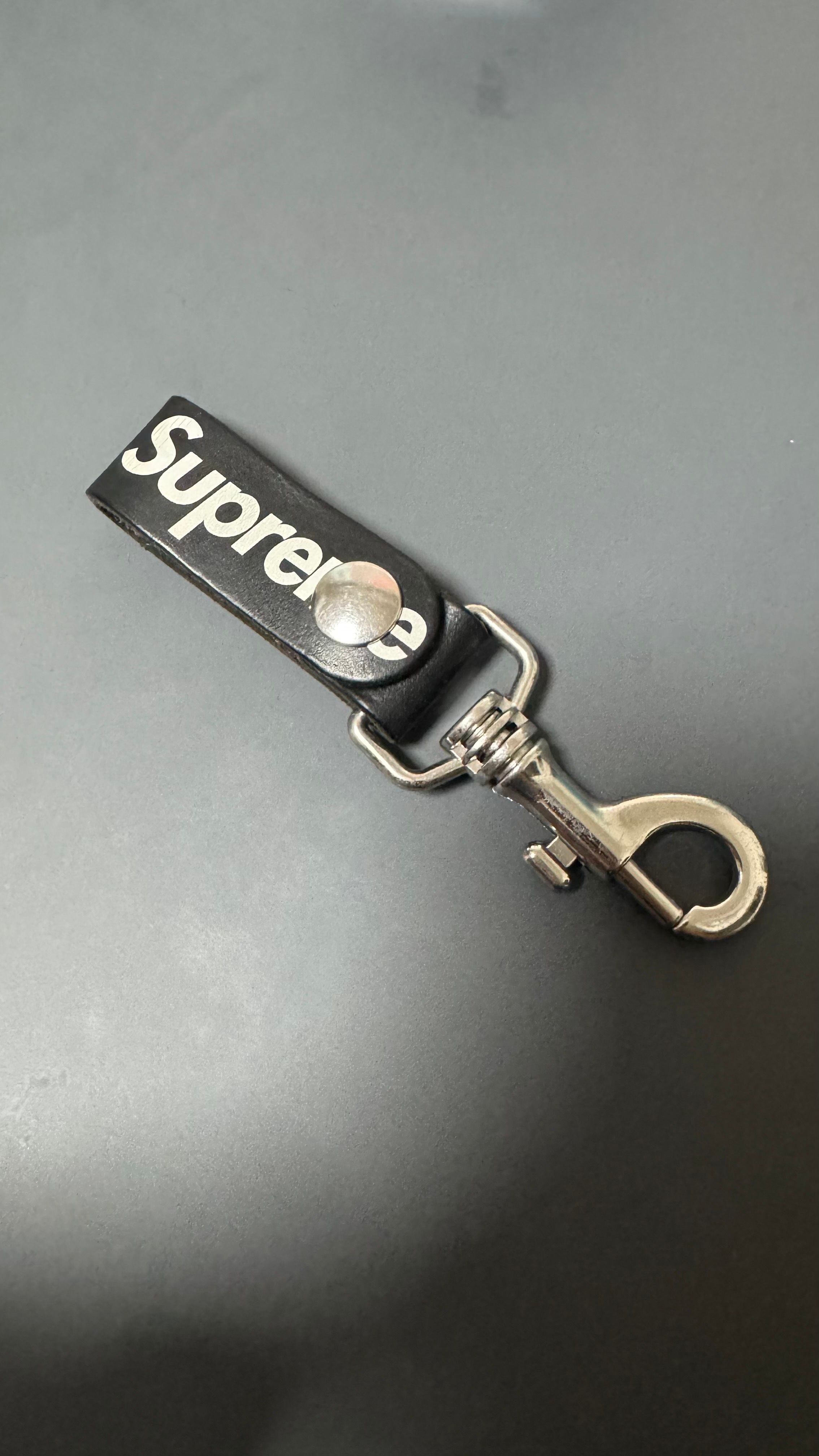 Supreme Leather Key Loop 