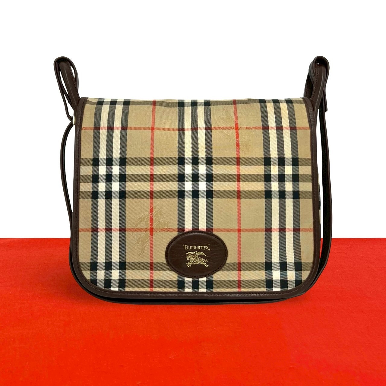 B (目立った傷や汚れなし)】BURBERRY バーバリー ノバチェック