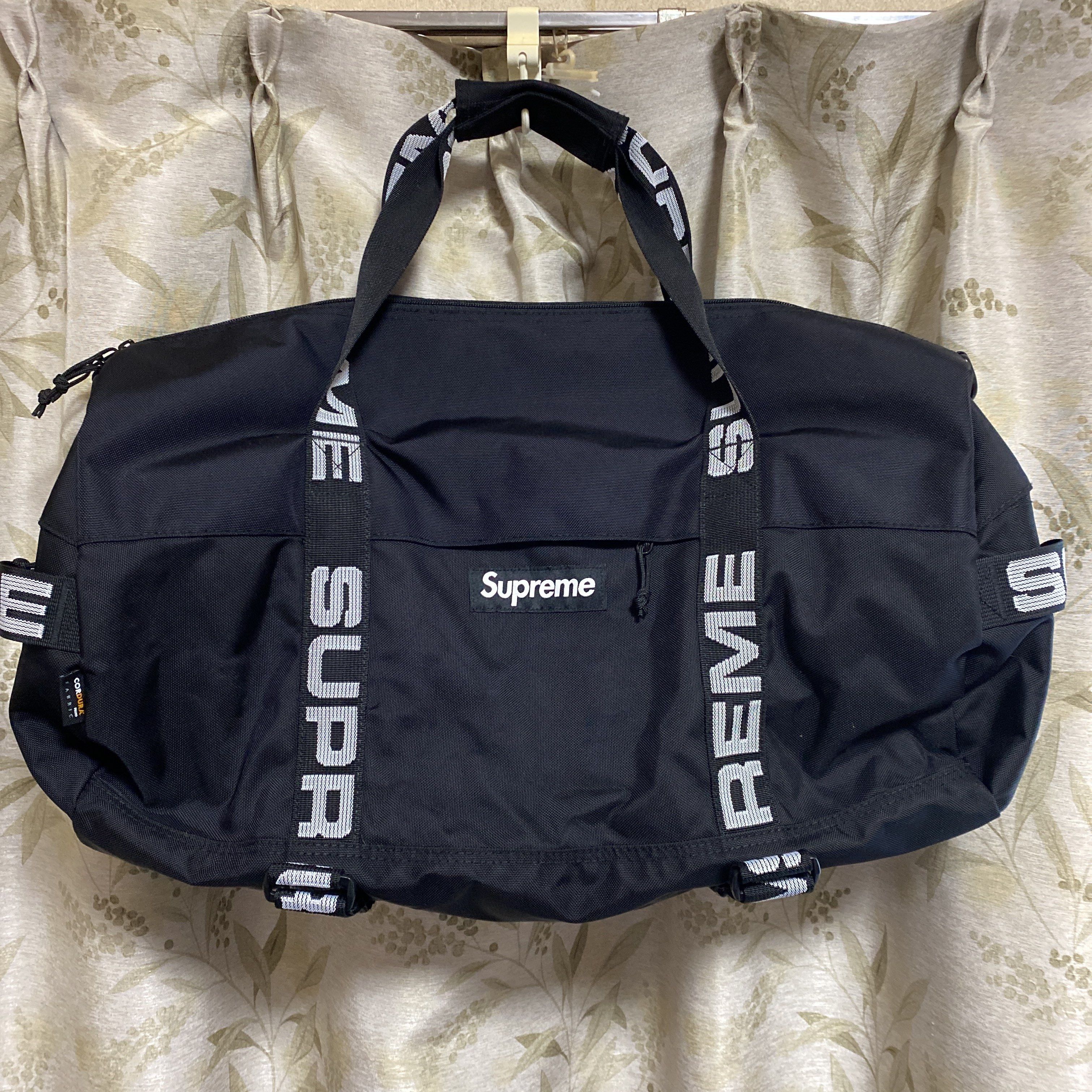 Supreme 18SS Duffle Bag "Black"