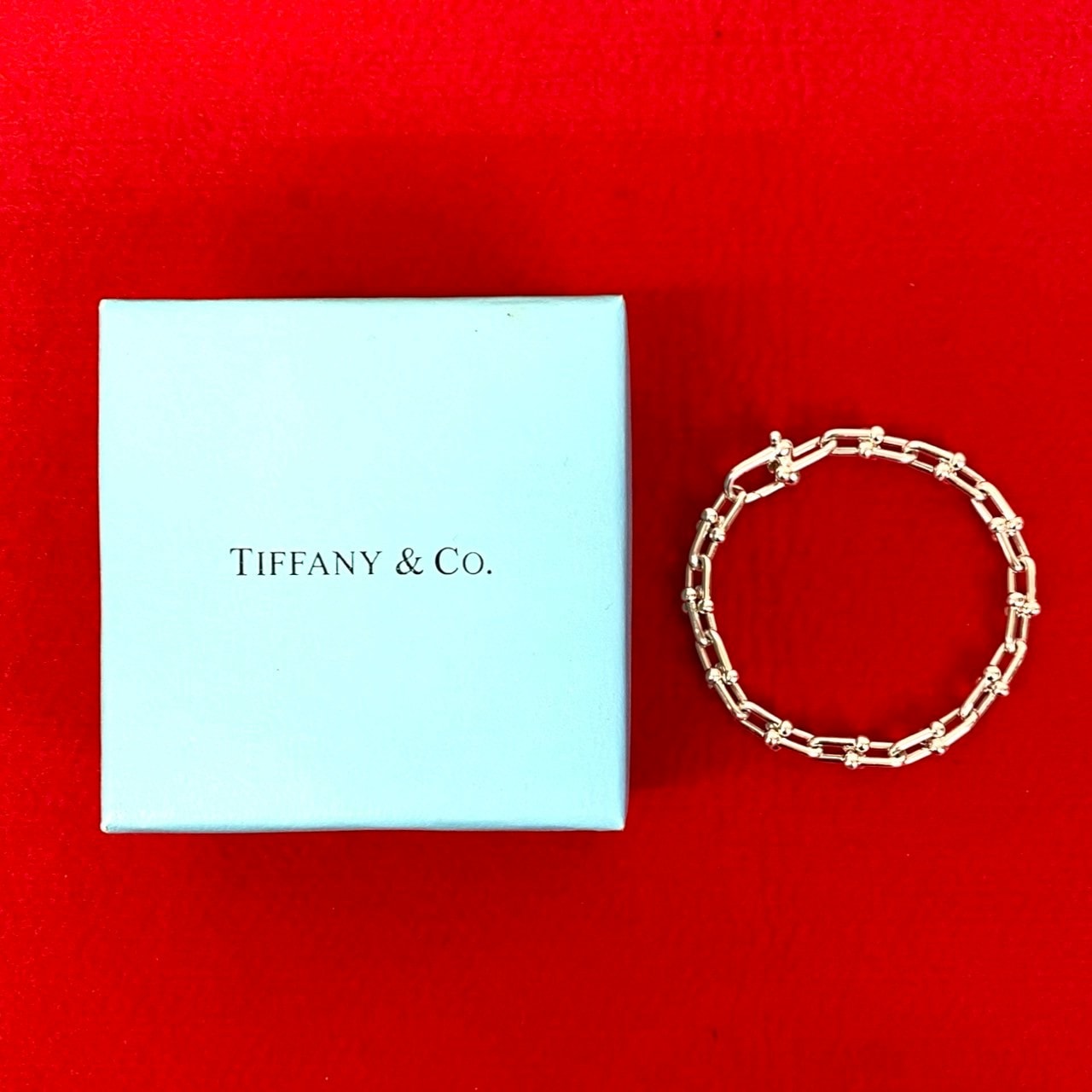 TIFFANY&Co. ティファニー ハードウェア スモール リンク ブレスレット シルバー925 ブレスレット シルバー
16010