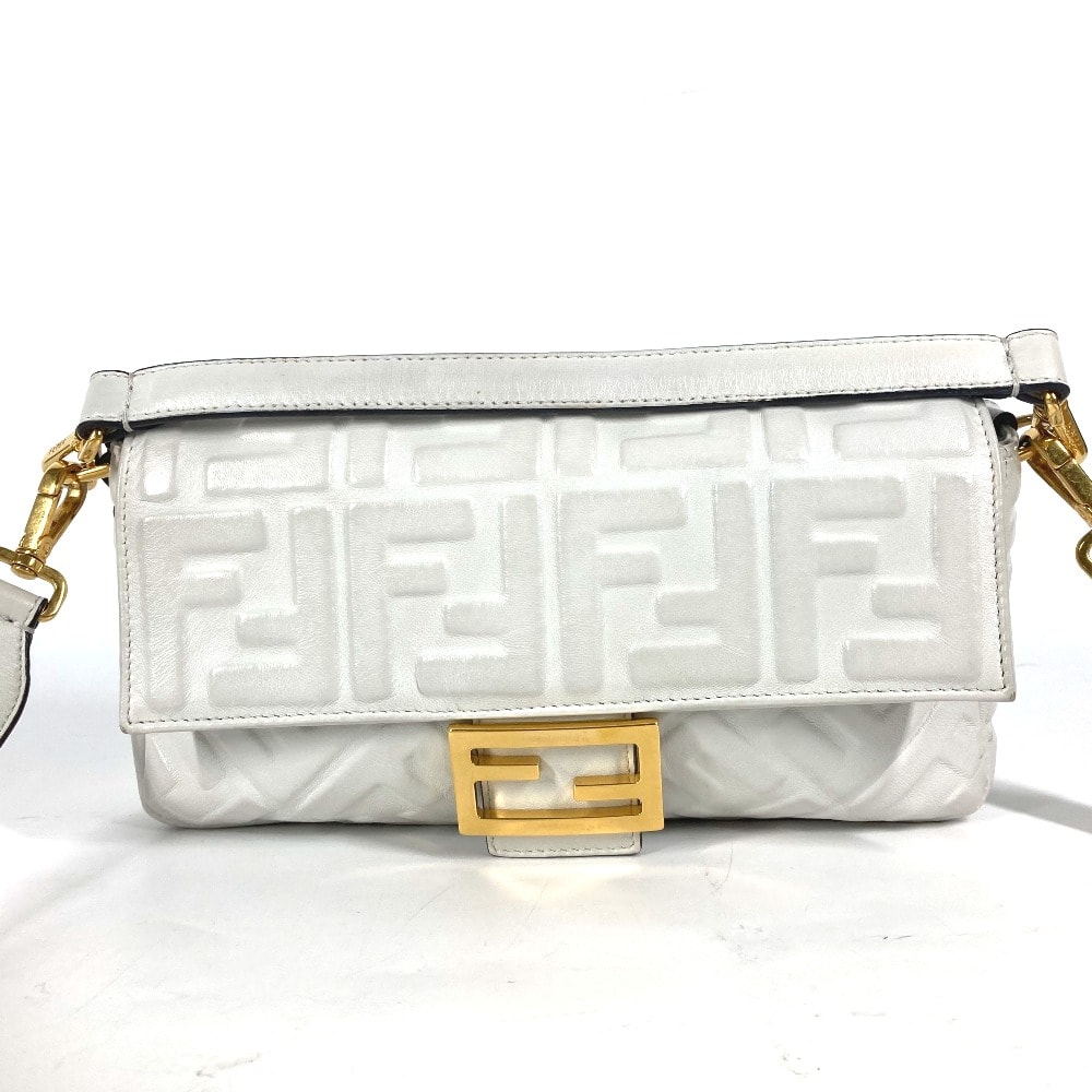 フェンディ FENDI ズッカ マンマバケット 8BR600 肩掛け 2WAYバッグ カバン ショルダーバッグ レザー ホワイト