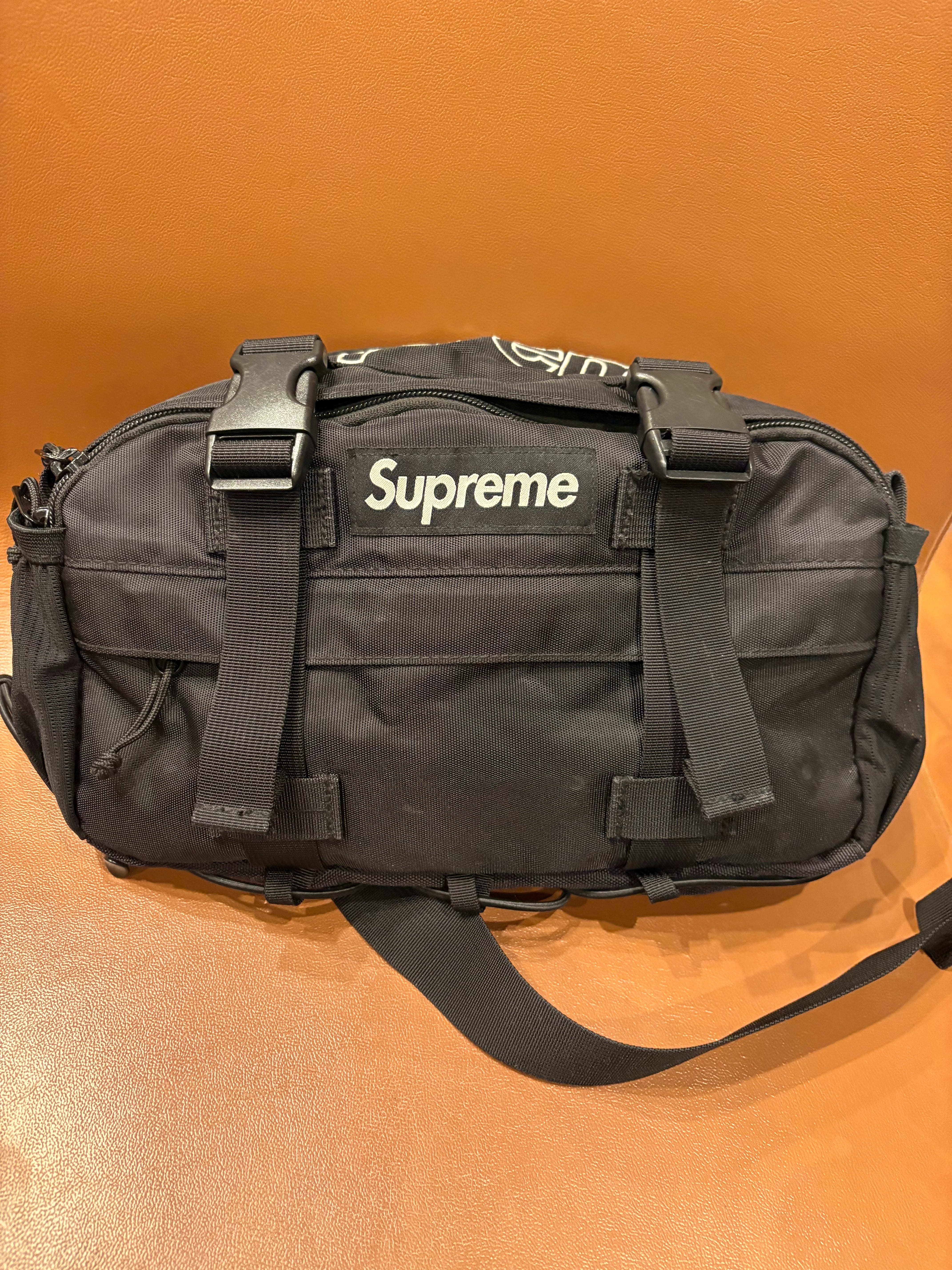 Supreme Waist Bag (19FW) 