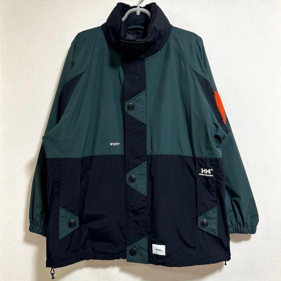 WTAPS × Helly Hansen Bow Jacket "Green"