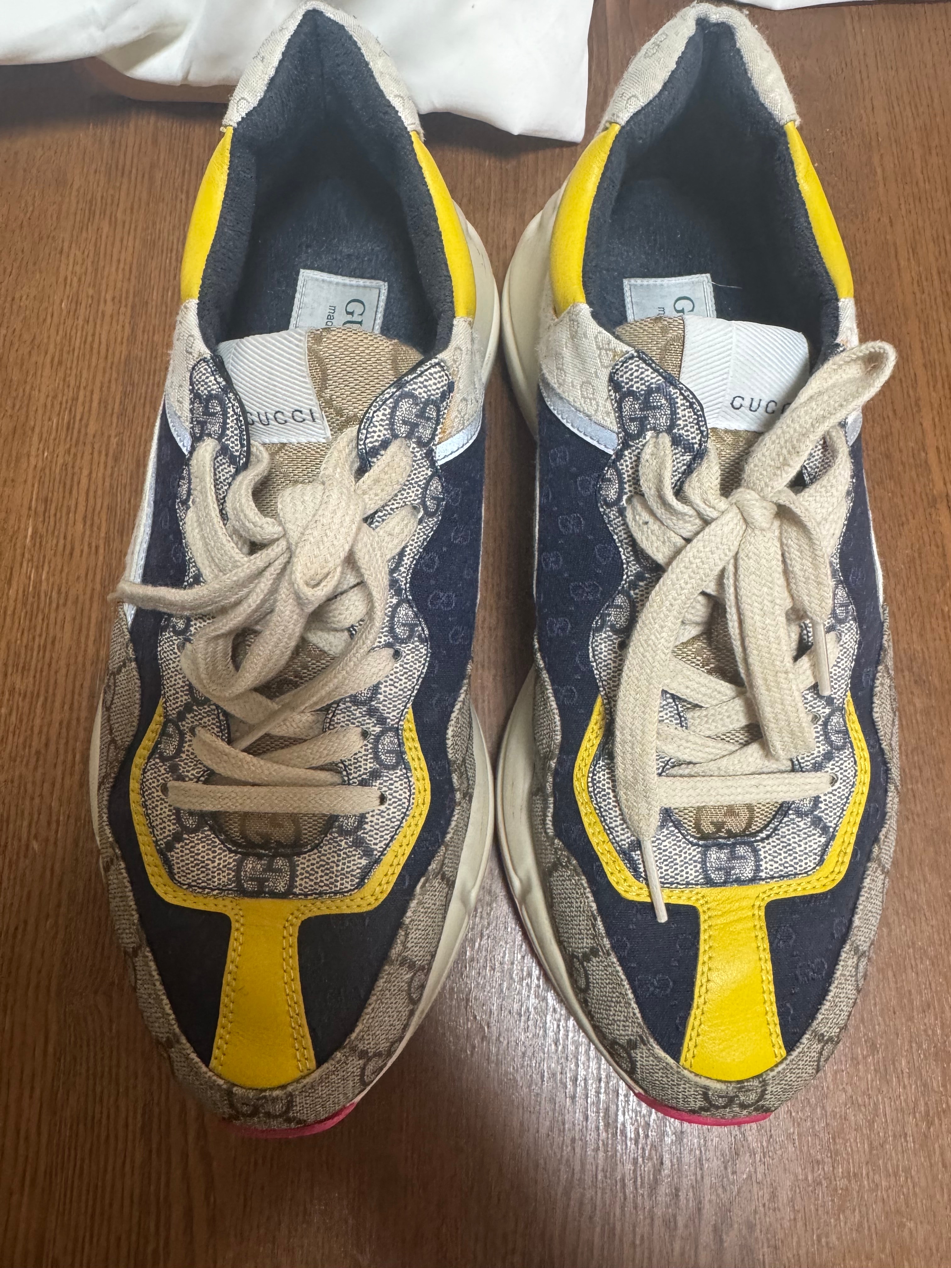 GUCCI グッチ　スニーカー　ライトン