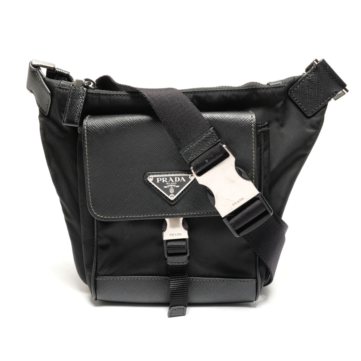 プラダ PRADA トライアングルロゴ ナイロン ショルダーバッグ【中古】