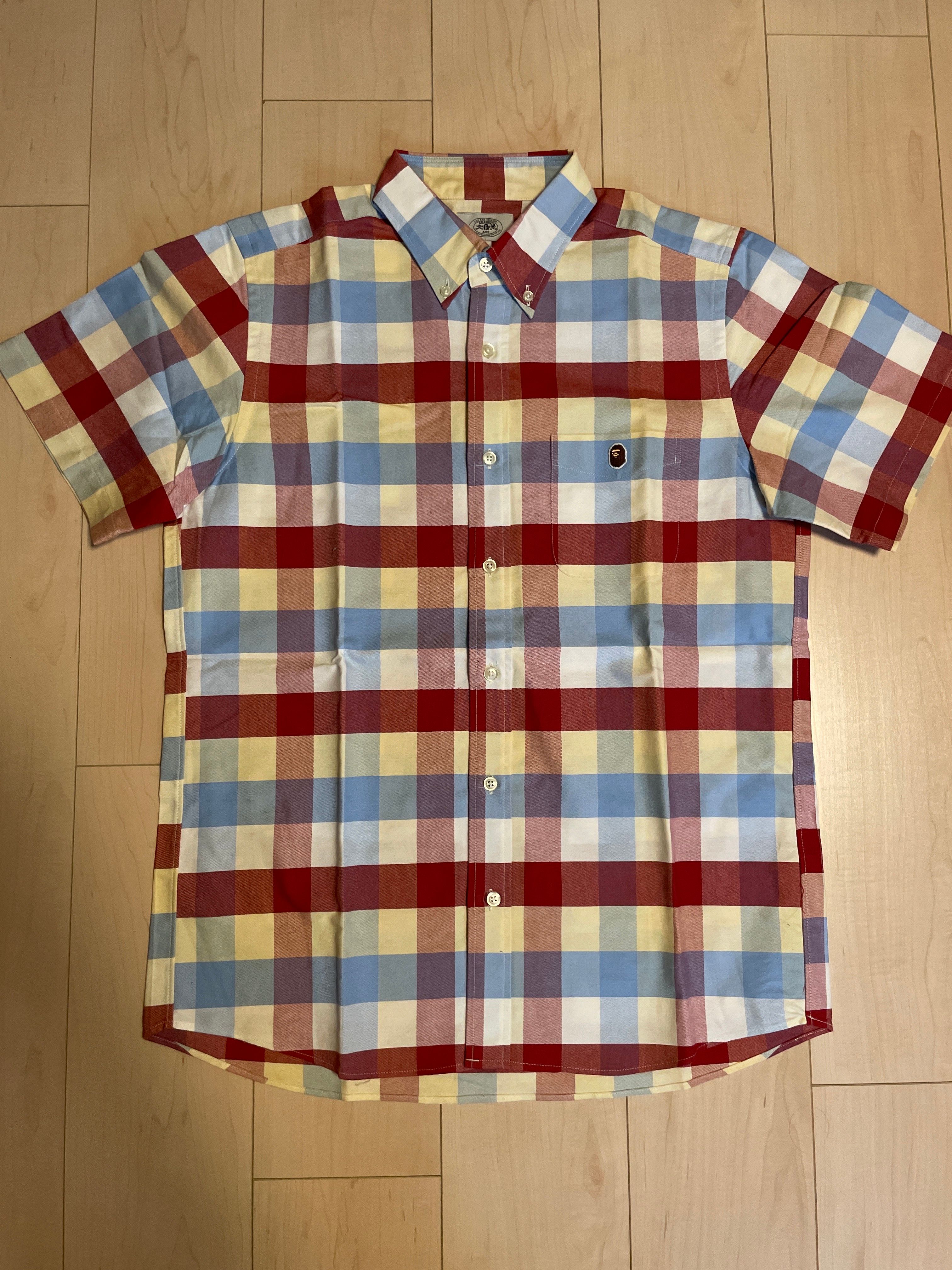 チェックシャツ