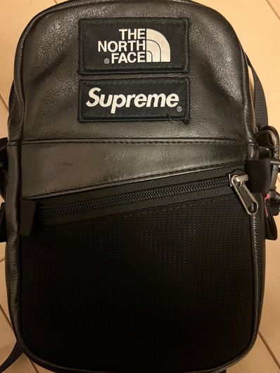 Supreme x The North Face Leather Shoulder Bag "Black"