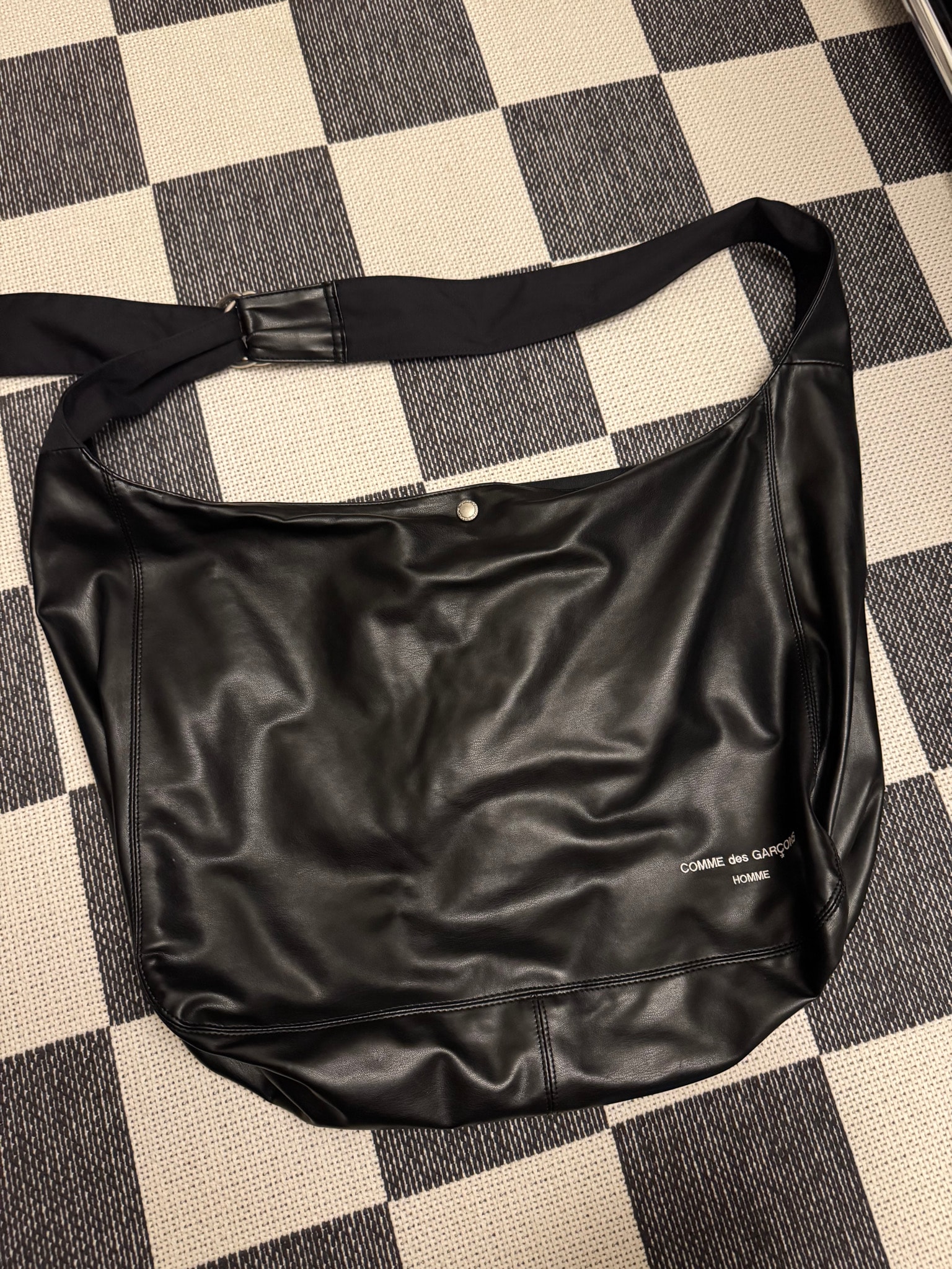 COMME des GARCONS HOMME Synthetic Leather Bag HN-K204-051 "Black"