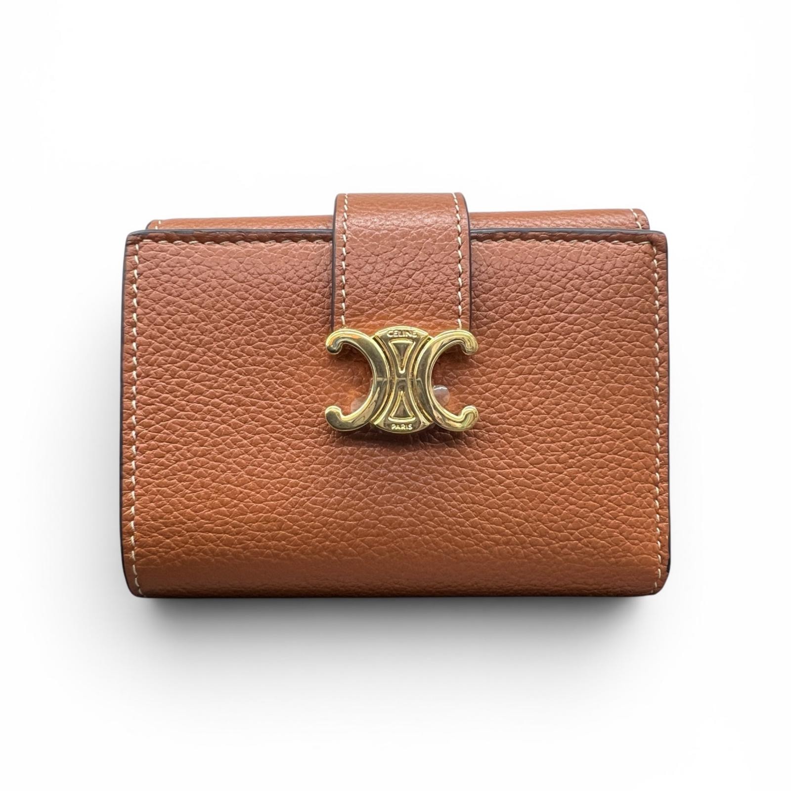 CELINE 極美品 セリーヌ ファイン ストラップウォレット ニノ トリオンフ 三つ折り財布 10M963 レザー ブラウン ゴールド コンパクトウォレット ミニ財布 Aランク 中古 鑑定済 セリーヌ財布【定価92,400円】