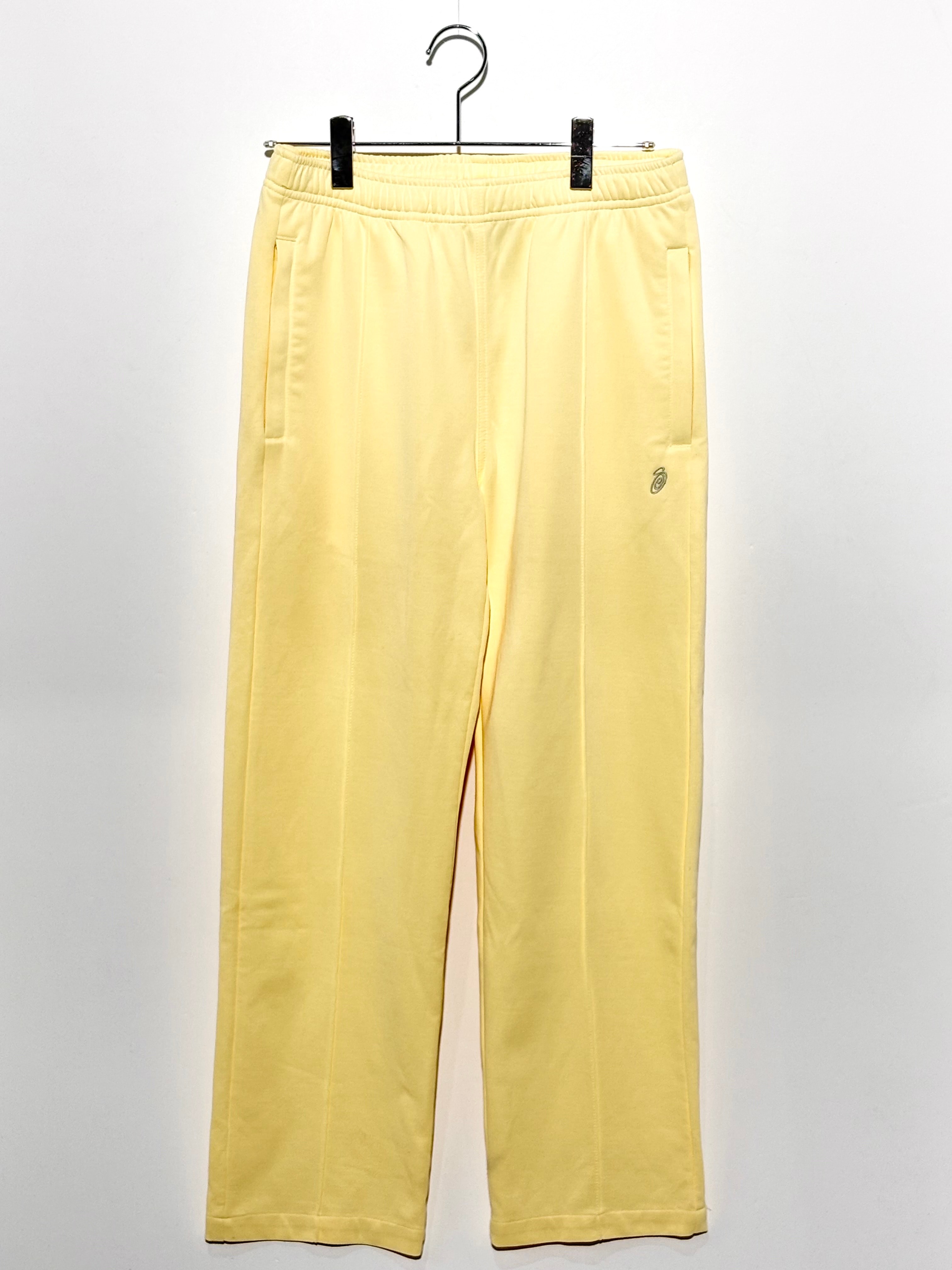 スニーカーダンク(スニダン) | 人気新作のスニーカー、トレカ、注目