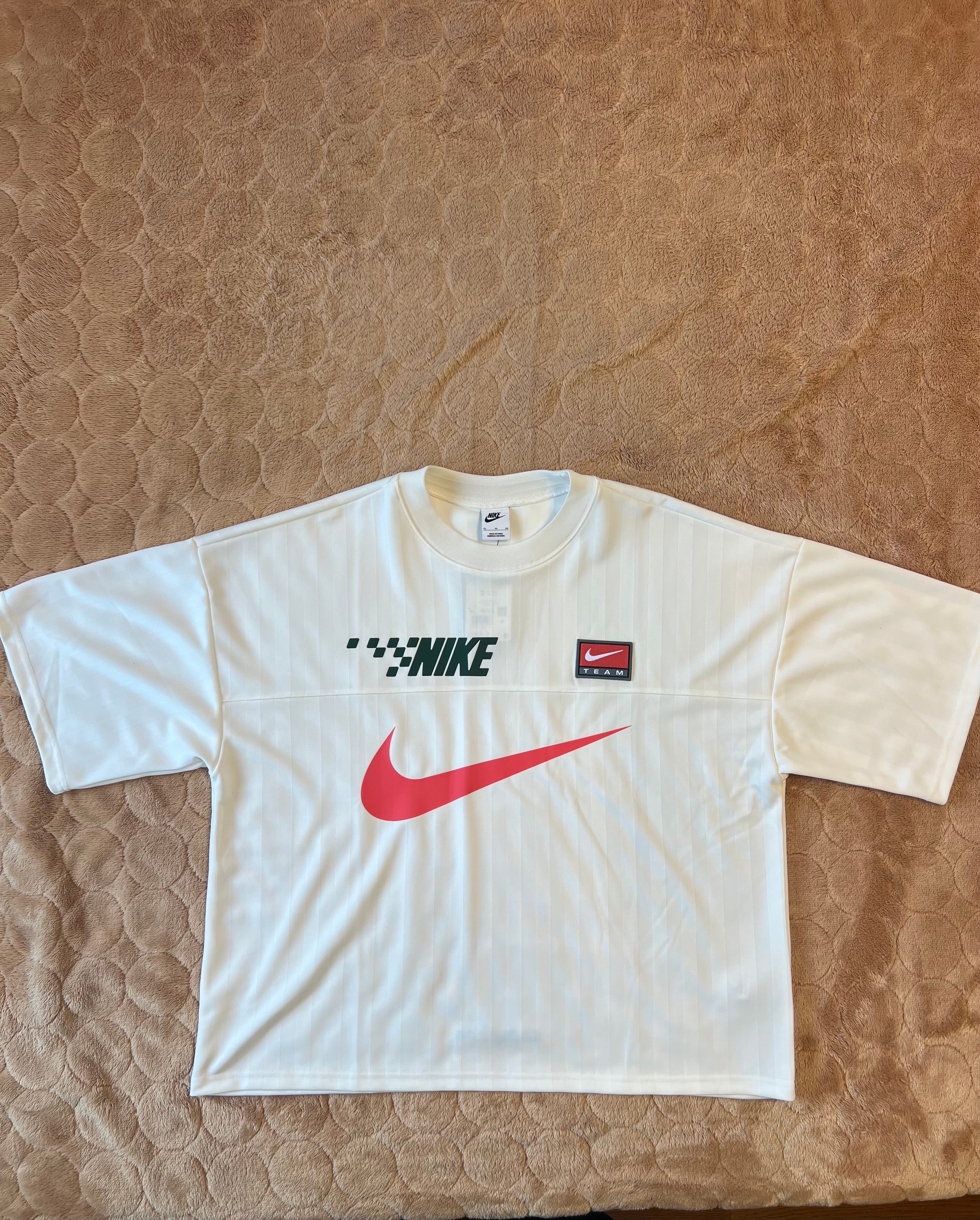 NIKE shoe dog Tシャツ