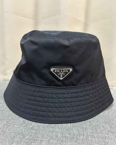PRADA Re-Nylon Bucket Hat "Black"