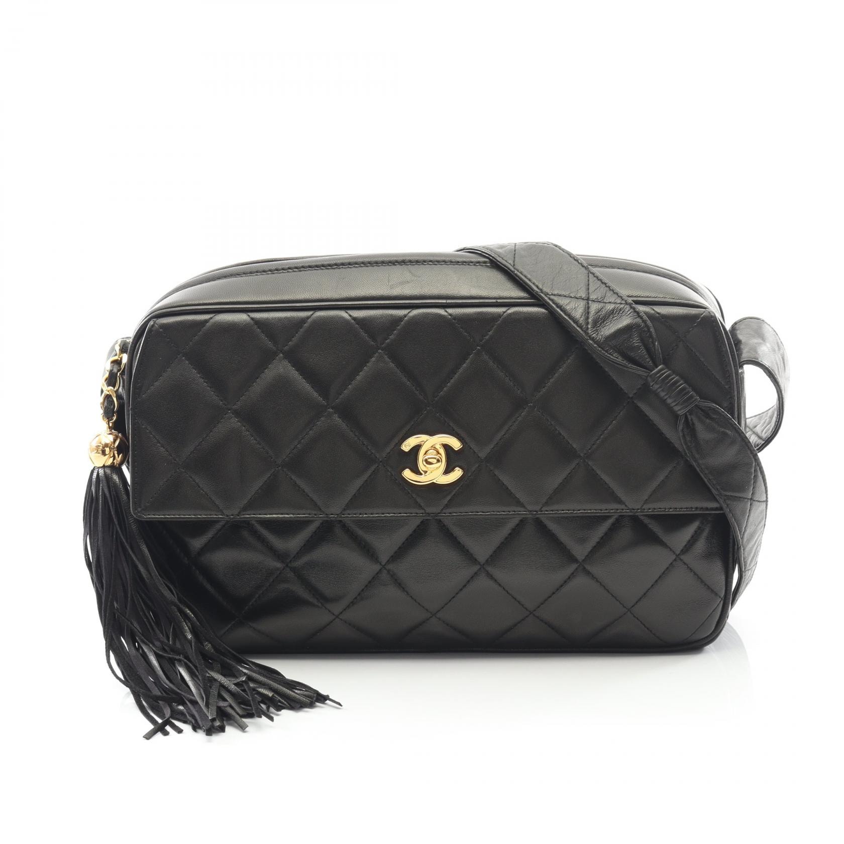 シャネル CHANEL マトラッセ ショルダーバッグ バッグ ラムスキン(羊革) レディース ブラック系 【中古】