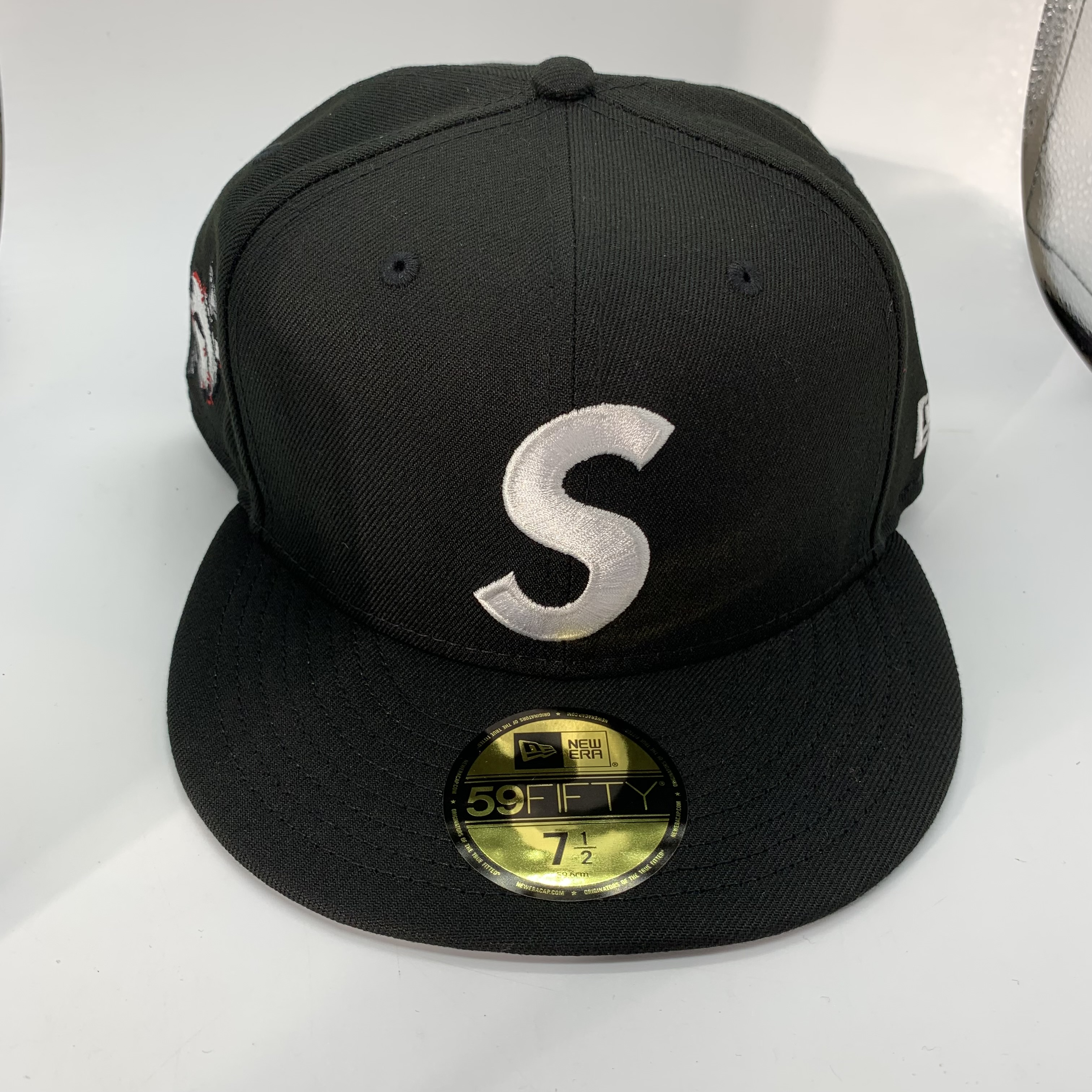 Supreme Screw Ball S Logo New Era "Black"